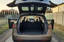 Model X Tesla x darmowe ładowanie zdjęcie 14