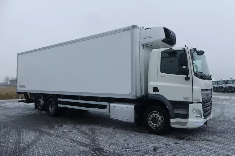 DAF CF 370 / 6x2 / CHŁODNIA 9.40 + WINDA / EURO 6 / CARRIER SUPRA 850 / zdjęcie 10