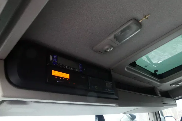 DAF CF 370 / 6x2 / CHŁODNIA 9.40 + WINDA / EURO 6 / CARRIER SUPRA 850 / zdjęcie 29