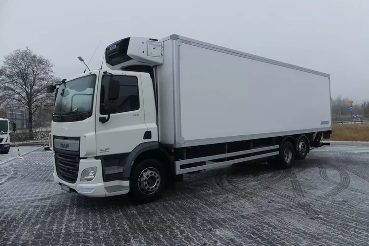 DAF CF 370 / 6x2 / CHŁODNIA 9.40 + WINDA / EURO 6 / CARRIER SUPRA 850 / zdjęcie 3