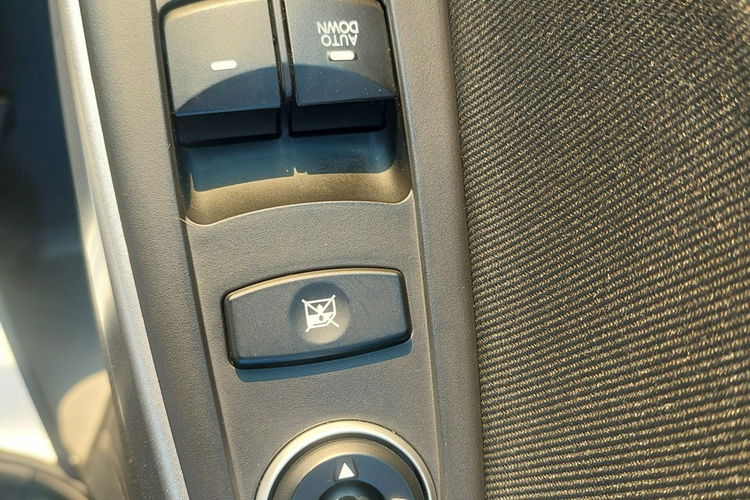 Hyundai i30 Polski salon, Android, Kamera, Nawigacja zdjęcie 8