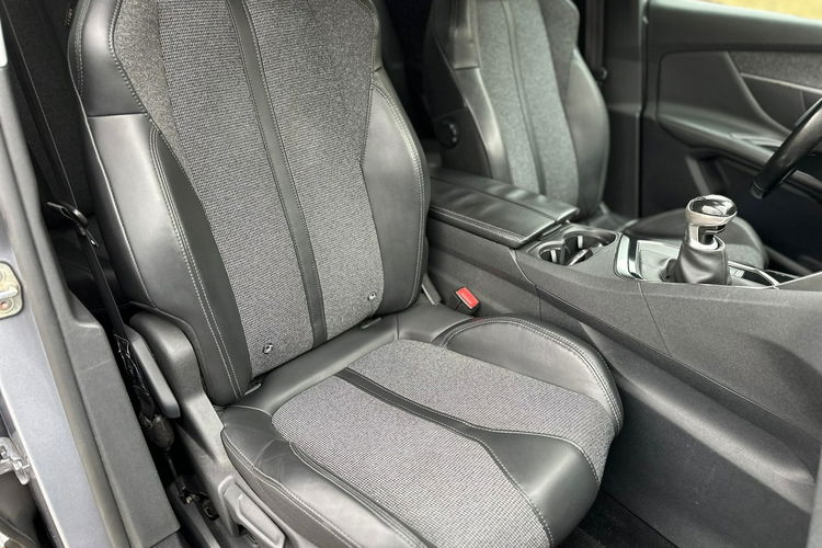Peugeot 3008 1.6 HDI zdjęcie 8