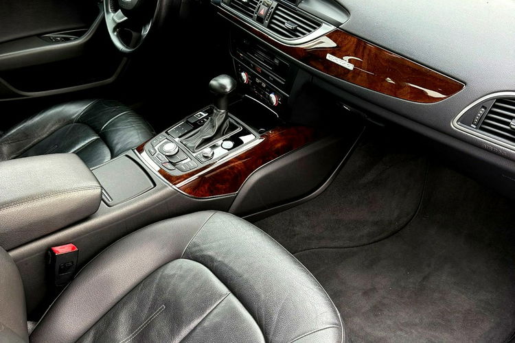 Audi A6 3.0 TFSI 310 KM Supercharget Stan BDB Premium plus zdjęcie 17