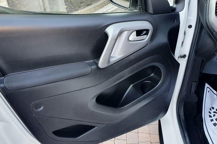 Peugeot Partner 2019-rej OUTDOOR 1.6 BHDI Salon PL,  I WŁ,  GRIP CONTROL,  Tempomat F.vat zdjęcie 24