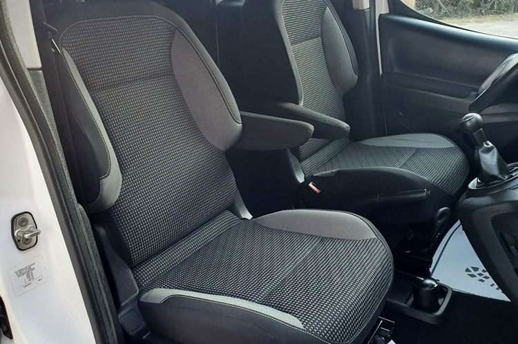 Peugeot Partner 2019-rej OUTDOOR 1.6 BHDI Salon PL,  I WŁ,  GRIP CONTROL,  Tempomat F.vat zdjęcie 28