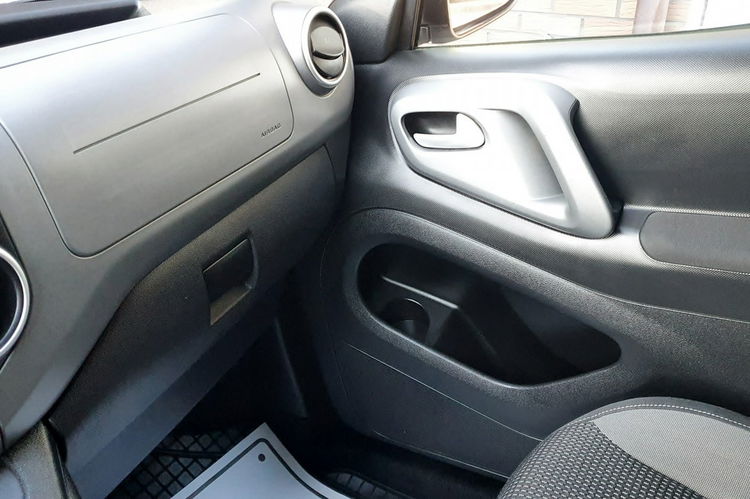 Peugeot Partner 2019-rej OUTDOOR 1.6 BHDI Salon PL,  I WŁ,  GRIP CONTROL,  Tempomat F.vat zdjęcie 34