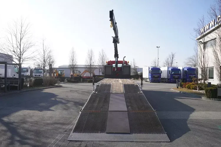 MAN TGS 35.3608×2 / HDS HIAB 166 E-2 6500 kg / Laweta / 4 oś podnoszona zdjęcie 17