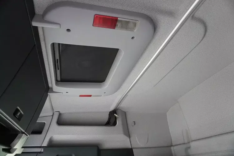 MAN TGS 35.420 8x2-6 BL E6 / ostatnia oś podnoszona i skrętna zdjęcie 14