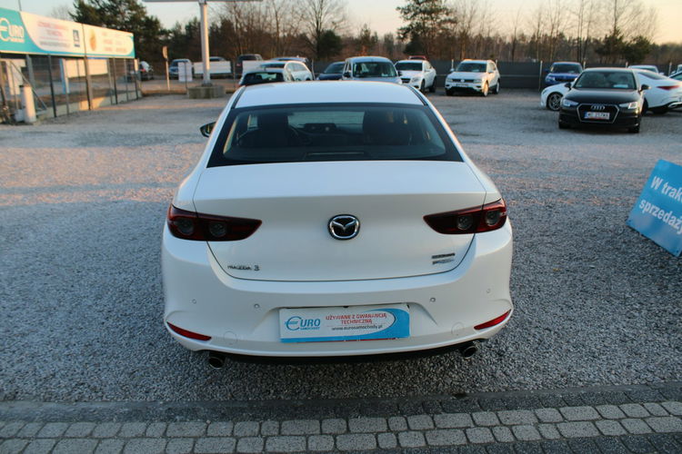 Mazda 3 2.0 mHEV Kanjo automat F-vat Kamera Gwarancja zdjęcie 6