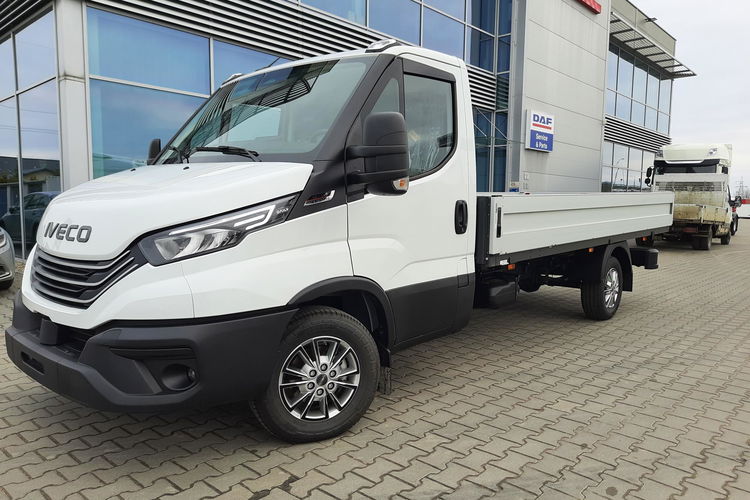 IVECO Daily 35S18HA8 zdjęcie 6