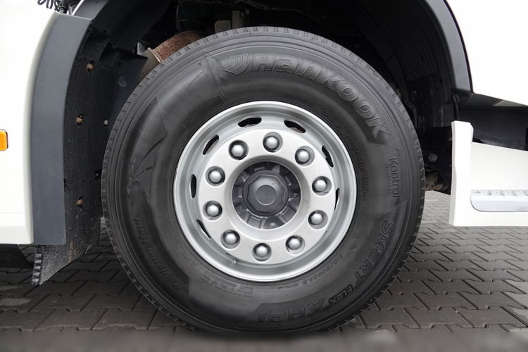 Volvo FH 500 / NISKA KABINA / HYDRAULIKA / 137.000 KM / OPONY 100% / PO KONTRAKCIE SERWISOWYM  zdjęcie 18