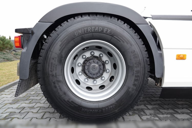 Volvo FH 500 / NISKA KABINA / HYDRAULIKA / 137.000 KM / OPONY 100% / PO KONTRAKCIE SERWISOWYM  zdjęcie 20