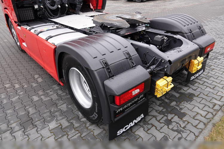 Scania R 500 / PEŁNY ADR / RETARDER / KLIMA POSTOJOWA / CAŁA NA PODUSZKACH / PO KONTRAKCIE SERWISOWYM zdjęcie 13