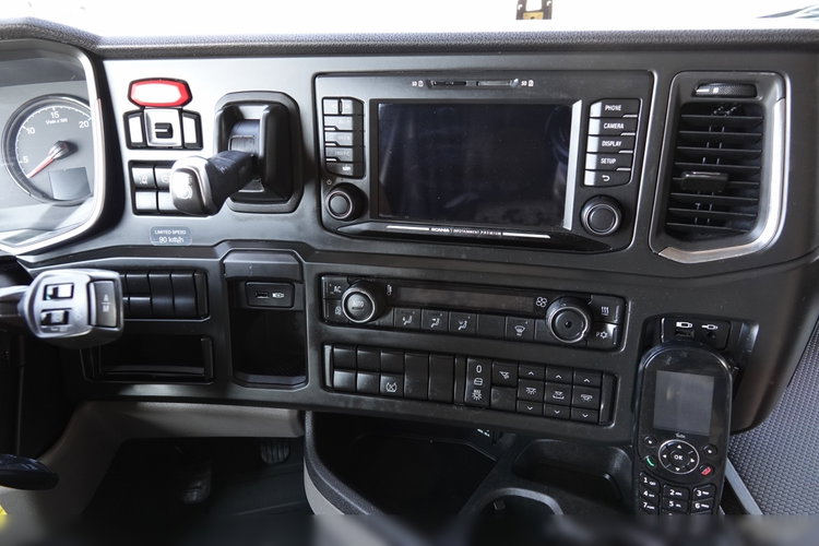 Scania R 450 / RETARDER / KLIMA POSTOJOWA / OPONY 100% / PO KONTRAKCIE SERWISOWYM zdjęcie 31