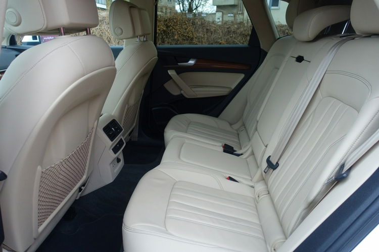 Audi SQ5 Oferta Prywatna 2 tyś KM Quattro Szklany Dach 2.0 Benz 265KM zdjęcie 14