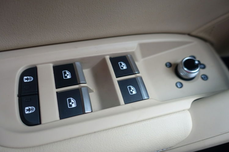 Audi SQ5 Oferta Prywatna 2 tyś KM Quattro Szklany Dach 2.0 Benz 265KM zdjęcie 28