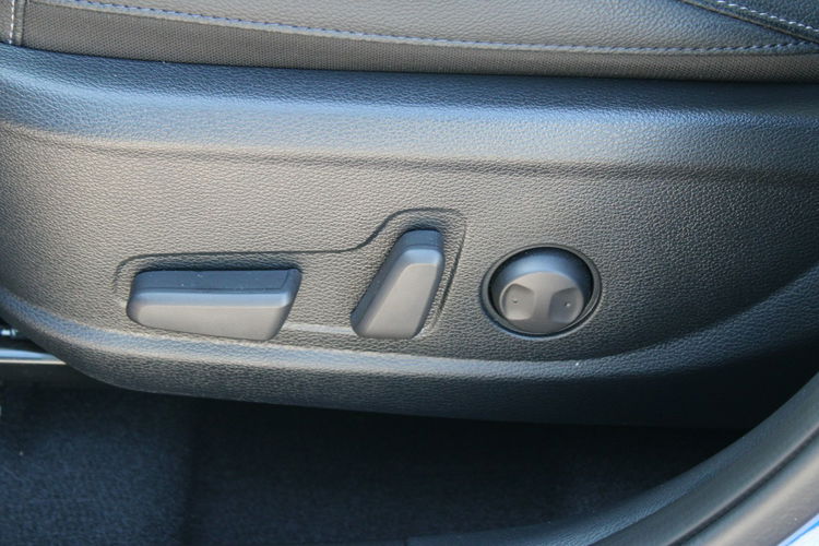 Kia Soul E-Soul 204KM 64kWh L F-Vat zdjęcie 11