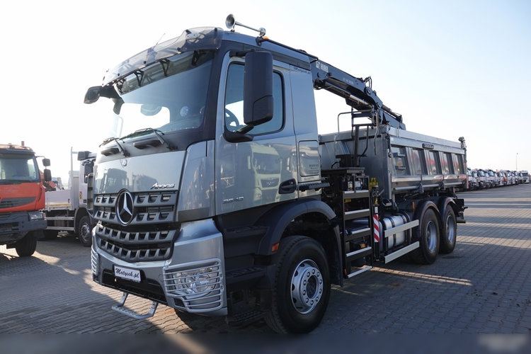 Mercedes AROCS 2640 / 6x4 / WYWROTKA / HYDROBURTA / + HDS HIAB 144 B-3 / STEROWANIE RADIOWE / ROTATOR / ŁYCHA / EURO 6 / MEILLER KIPER  zdjęcie 15