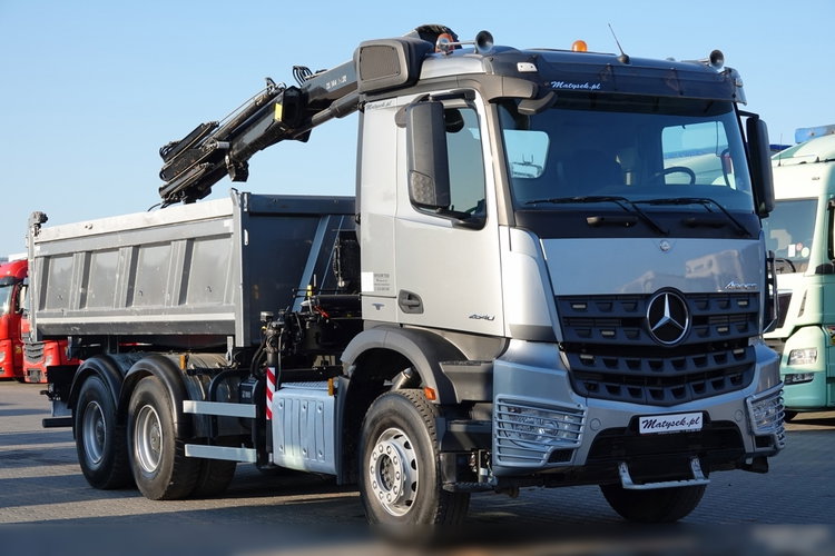 Mercedes AROCS 2640 / 6x4 / WYWROTKA / HYDROBURTA / + HDS HIAB 144 B-3 / STEROWANIE RADIOWE / ROTATOR / ŁYCHA / EURO 6 / MEILLER KIPER  zdjęcie 21