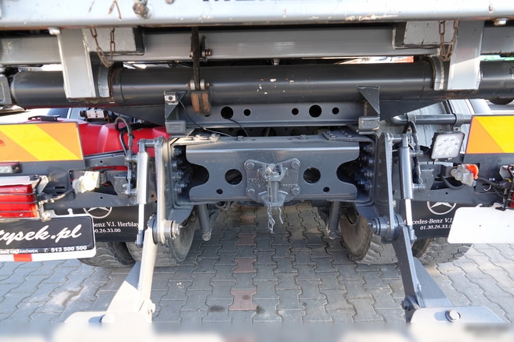 Mercedes AROCS 2640 / 6x4 / WYWROTKA / HYDROBURTA / + HDS HIAB 144 B-3 / STEROWANIE RADIOWE / ROTATOR / ŁYCHA / EURO 6 / MEILLER KIPER  zdjęcie 28