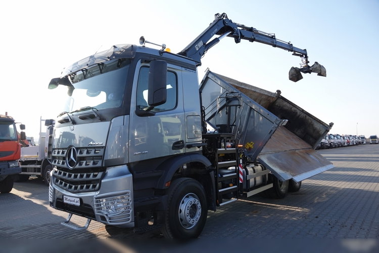 Mercedes AROCS 2640 / 6x4 / WYWROTKA / HYDROBURTA / + HDS HIAB 144 B-3 / STEROWANIE RADIOWE / ROTATOR / ŁYCHA / EURO 6 / MEILLER KIPER  zdjęcie 6