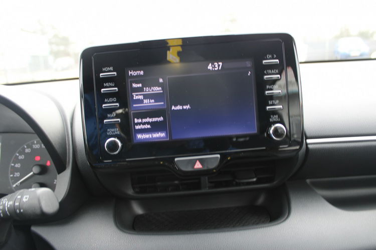 Toyota Yaris 1.5 Dynamic Force 125KM Comfort LPG zdjęcie 17