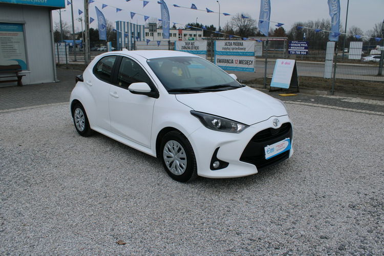 Toyota Yaris 1.5 Dynamic Force 125KM Comfort LPG zdjęcie 3
