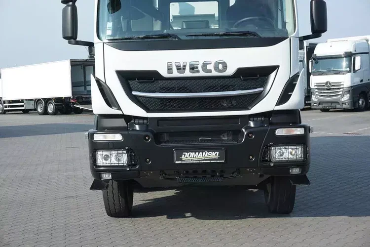 Iveco / TRAKKER / 480 / E 6 / WYWROTKA / 8 X 4 / HYDROBURTA / RETARDER zdjęcie 33