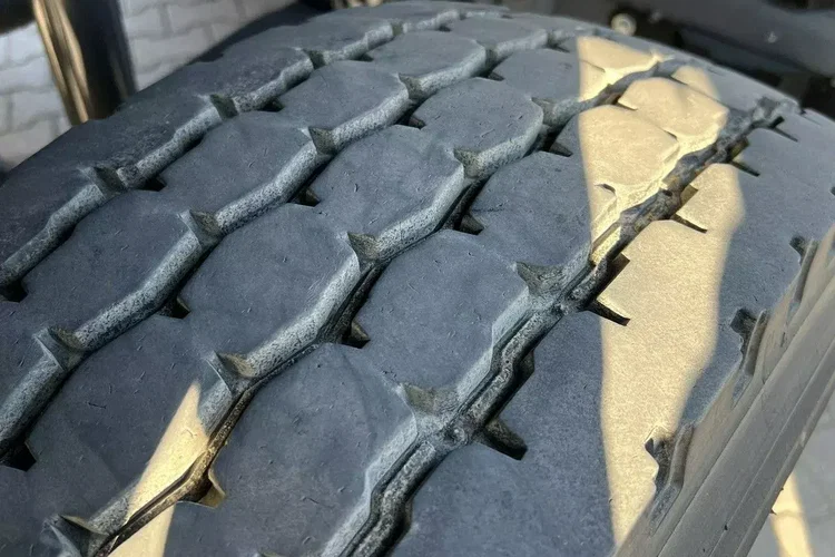 Mercedes Actros 4141 8x4 Wywrot CARNEHL Automat EPS Zadbany Super Stan zdjęcie 8