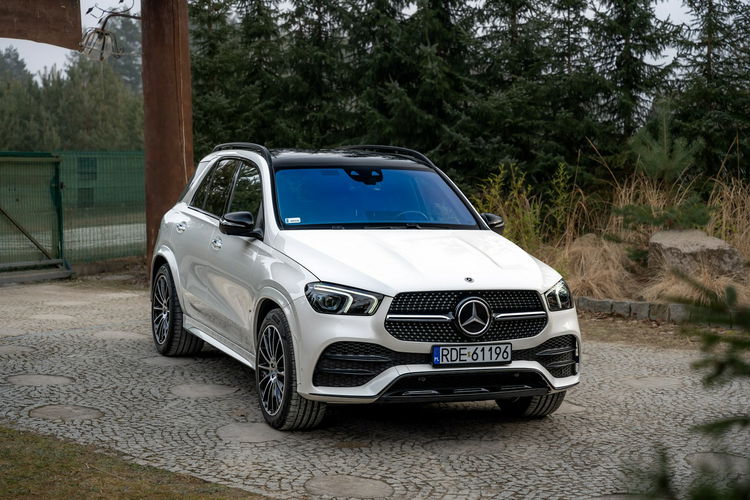 Mercedes GLE 400 4MATIC / SALON POLSKA / BEZWYPADKOWY / FAKTURA / 2 KOMPLETY KÓŁ zdjęcie 18