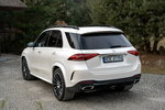Mercedes GLE 400 4MATIC / SALON POLSKA / BEZWYPADKOWY / FAKTURA / 2 KOMPLETY KÓŁ zdjęcie 2