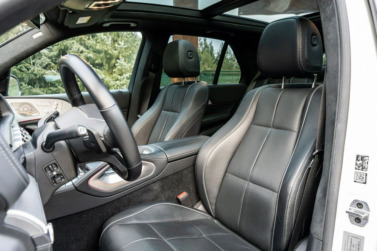 Mercedes GLE 400 4MATIC / SALON POLSKA / BEZWYPADKOWY / FAKTURA / 2 KOMPLETY KÓŁ zdjęcie 32
