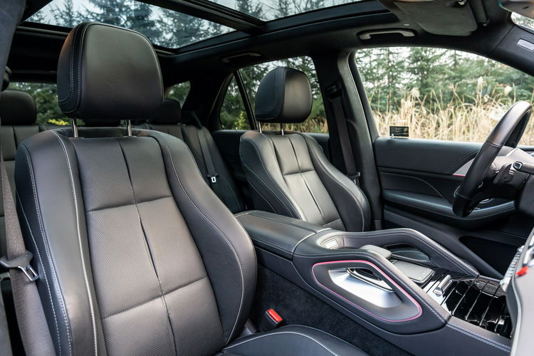 Mercedes GLE 400 4MATIC / SALON POLSKA / BEZWYPADKOWY / FAKTURA / 2 KOMPLETY KÓŁ zdjęcie 35