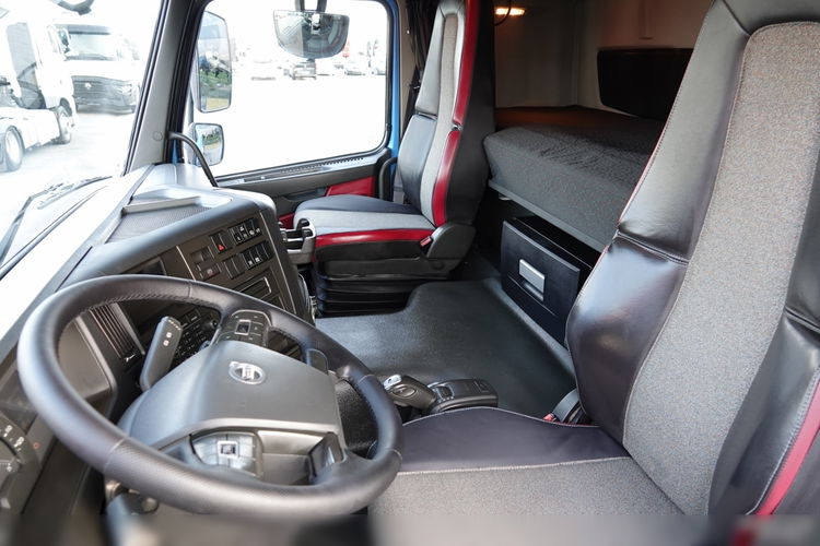 Volvo FMX 450 / RETARDER / NISKA KABINA / EURO 6 / SPROWADZONY  zdjęcie 24