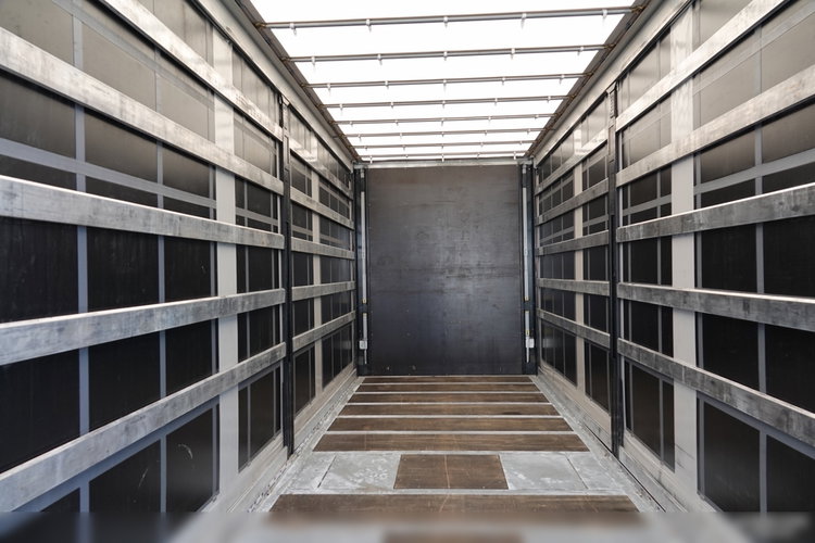 DAF XF 480 / ZESTAW TANDEM / 120 M3 / PRZEJAZDOWY / ZAWIESIA DOKI DO WÓZKA / KLIMA POSTOJOWA / PO ZŁOTYM KONTRAKCIE SERWISOWYM  zdjęcie 33