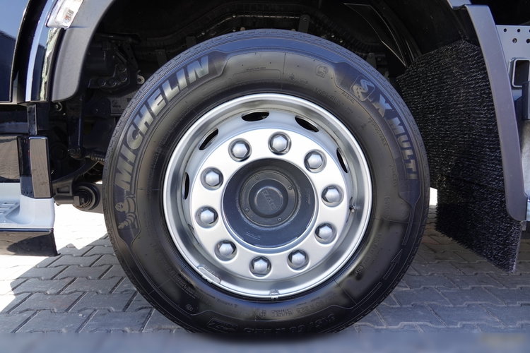 DAF XF 480 / ZESTAW TANDEM / 120 M3 / PRZEJAZDOWY / ZAWIESIA DOKI DO WÓZKA / KLIMA POSTOJOWA / PO ZŁOTYM KONTRAKCIE SERWISOWYM  zdjęcie 40