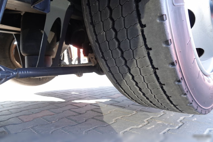 DAF XF 480 / ZESTAW TANDEM / 120 M3 / PRZEJAZDOWY / ZAWIESIA DOKI DO WÓZKA / KLIMA POSTOJOWA / PO ZŁOTYM KONTRAKCIE SERWISOWYM  zdjęcie 42