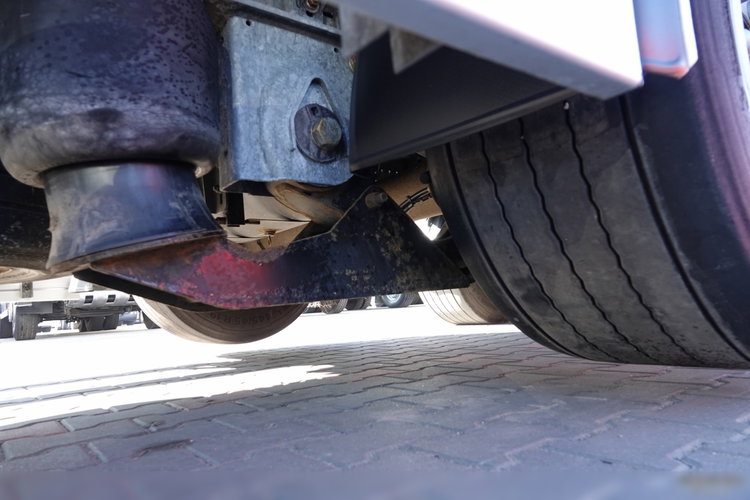 DAF XF 480 / ZESTAW TANDEM / 120 M3 / PRZEJAZDOWY / ZAWIESIA DOKI DO WÓZKA / KLIMA POSTOJOWA / PO ZŁOTYM KONTRAKCIE SERWISOWYM  zdjęcie 44