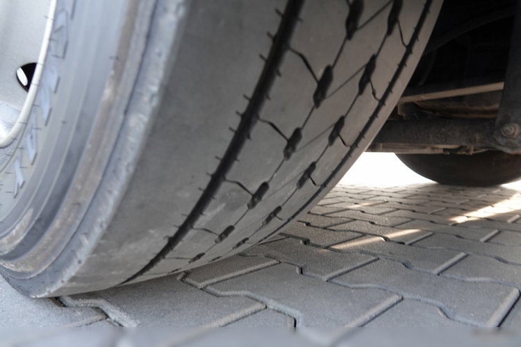 Scania R 450 / RETARDER / CAŁA NA PODUSZKACH / OPONY 100% / PO KONTRAKCIE SERWISOWYM / zdjęcie 17