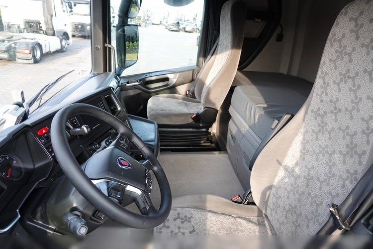 Scania R 450 / RETARDER / CAŁA NA PODUSZKACH / OPONY 100% / PO KONTRAKCIE SERWISOWYM / zdjęcie 23
