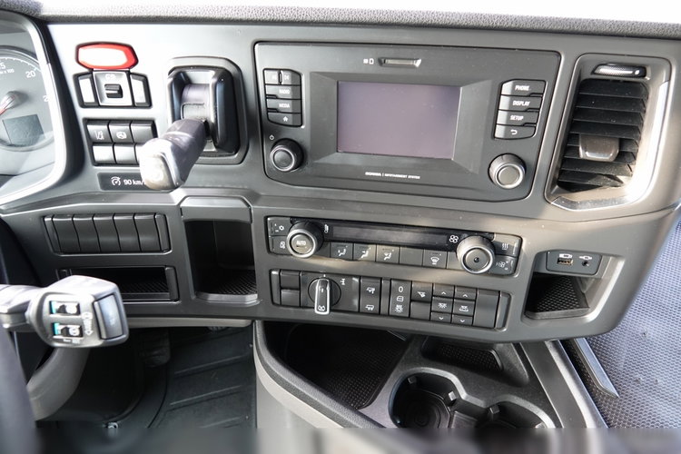 Scania R 450 / RETARDER / CAŁA NA PODUSZKACH / OPONY 100% / PO KONTRAKCIE SERWISOWYM / zdjęcie 28