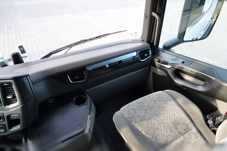 Scania R 450 / RETARDER / CAŁA NA PODUSZKACH / OPONY 100% / PO KONTRAKCIE SERWISOWYM / zdjęcie 30