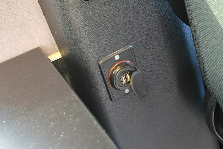 Mercedes Sprinter 319 CDi 3.0 CDi 190KM / Salon PL I-właściciel / Zabudowa warsztatowa zdjęcie 14