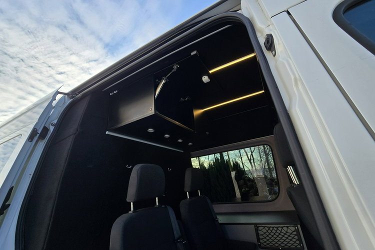 Mercedes Sprinter 319 CDi 3.0 CDi 190KM / Salon PL I-właściciel / Zabudowa warsztatowa zdjęcie 16