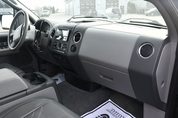 Ford F150 5.4Benz. Automat.Hak.Centralka, El.szyby.El.Lusterka.5 Osób. zdjęcie 23