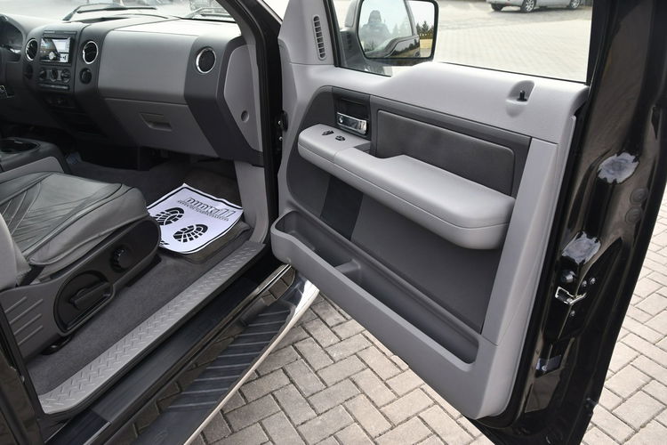 Ford F150 5.4Benz. Automat.Hak.Centralka, El.szyby.El.Lusterka.5 Osób. zdjęcie 24