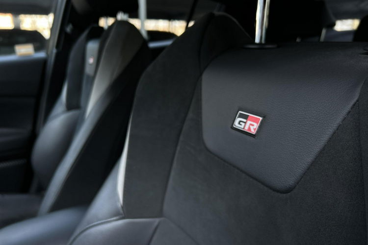 Toyota C-HR 1.8 HSD 122KM GR SPORT DYNAMIC, salon Polska, gwarancja, FV23% zdjęcie 32