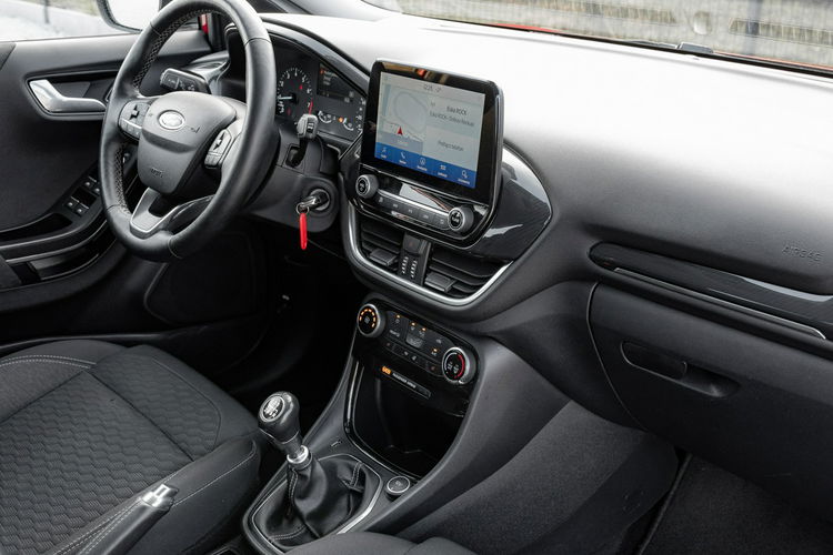 Ford Puma 1.0 125 KM EcoBoost Titanium Cz.cof Podgrz f. NAVI Salon PL VAT 23% zdjęcie 32