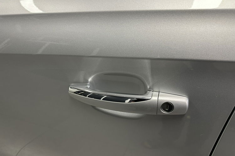 Corsa Opel Corsa E 1.4 Benz Led Poł-Skóry Po Opłatach GWARANCJA zdjęcie 14