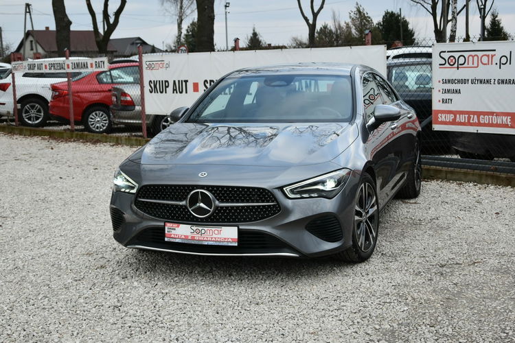 Mercedes CLA 200 Polski SALON 2023r. 13tkm AMG line Ambiente Kamera Fv23 zdjęcie 17